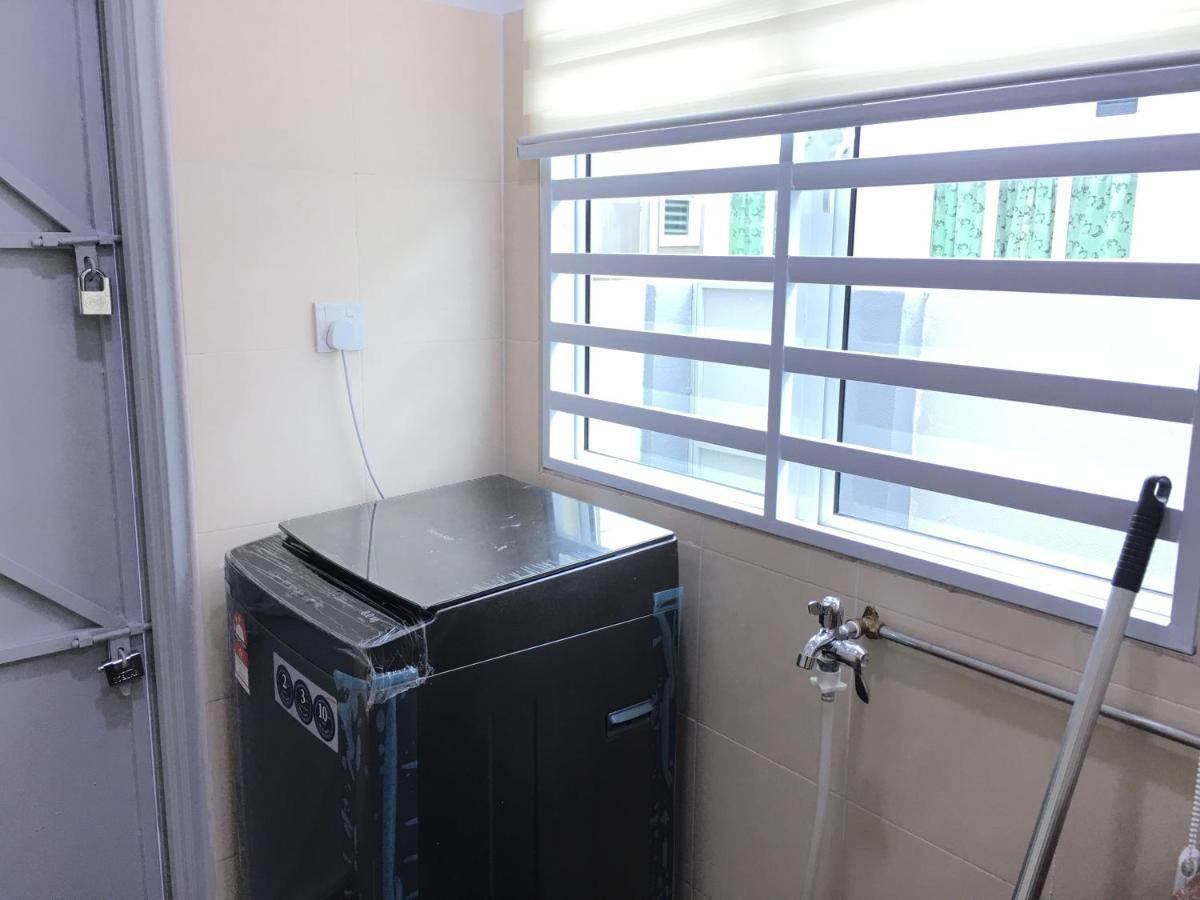 Paradise 4br @ Station 18 *
